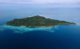 Reconnect - Private Island Resort - Buka Buka Island